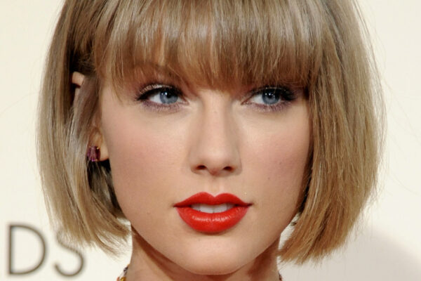 What is Taylor Swift's Skincare Routine?